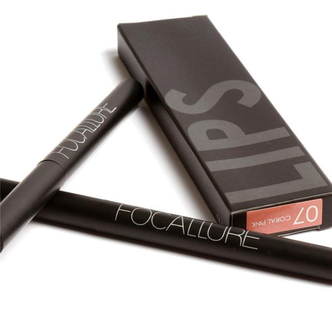 Long Lasting Pigments Nude Color Lipliner